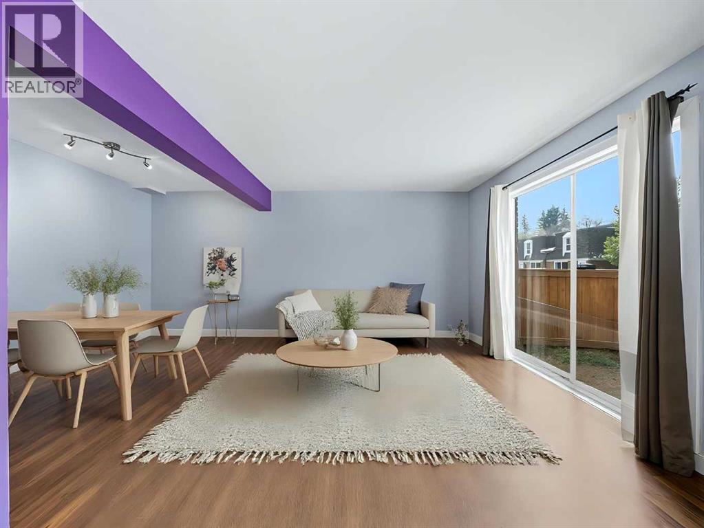 125, 330 Canterbury Drive SW