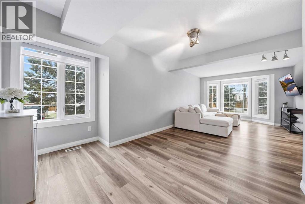 72 Abberfield Court NE