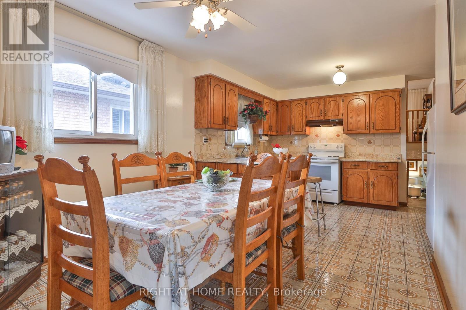 101 BENJAMIN BOAKE TRAIL