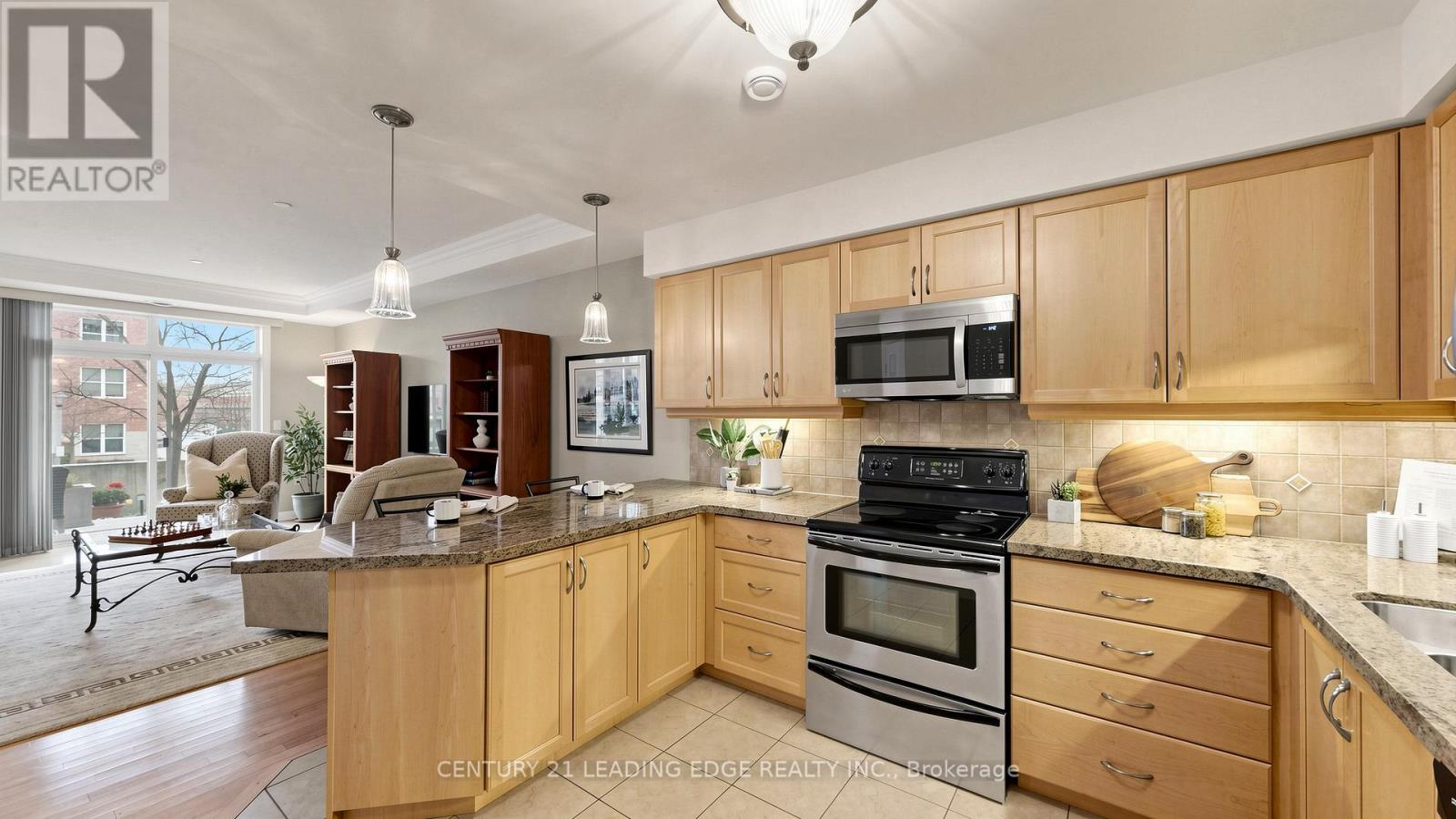 C106 - 65 BAYBERRY DRIVE