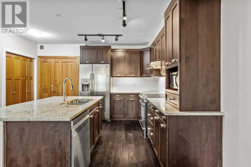 220, 106 Stewart Creek Landing