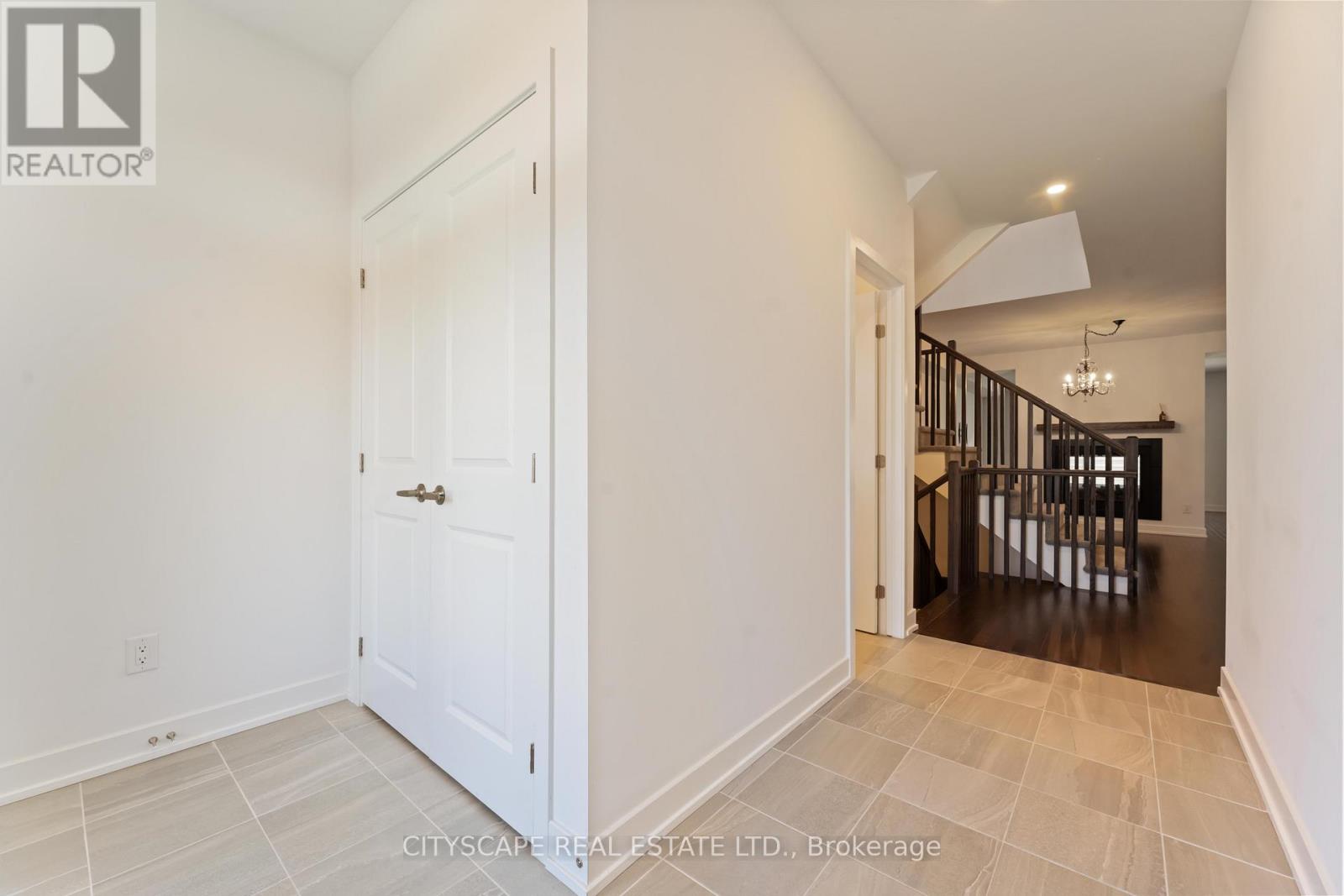 617 KENABEEK TERRACE