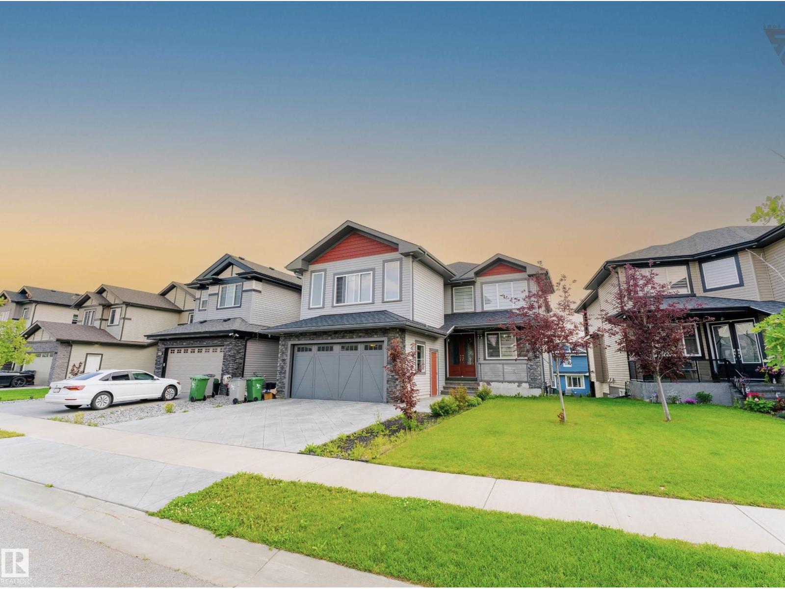 3909 49 Ave