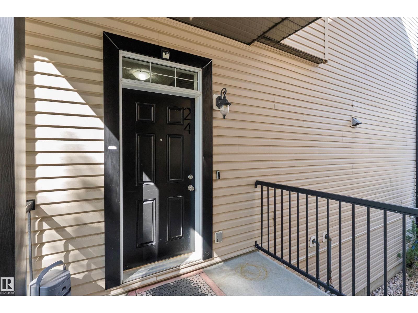 #24 4821 TERWILLEGAR CM NW