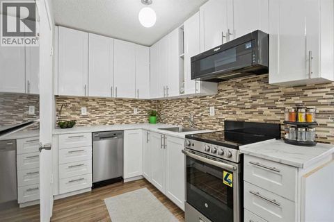 137, 3809 45 Street SW Calgary AB T3E3H4