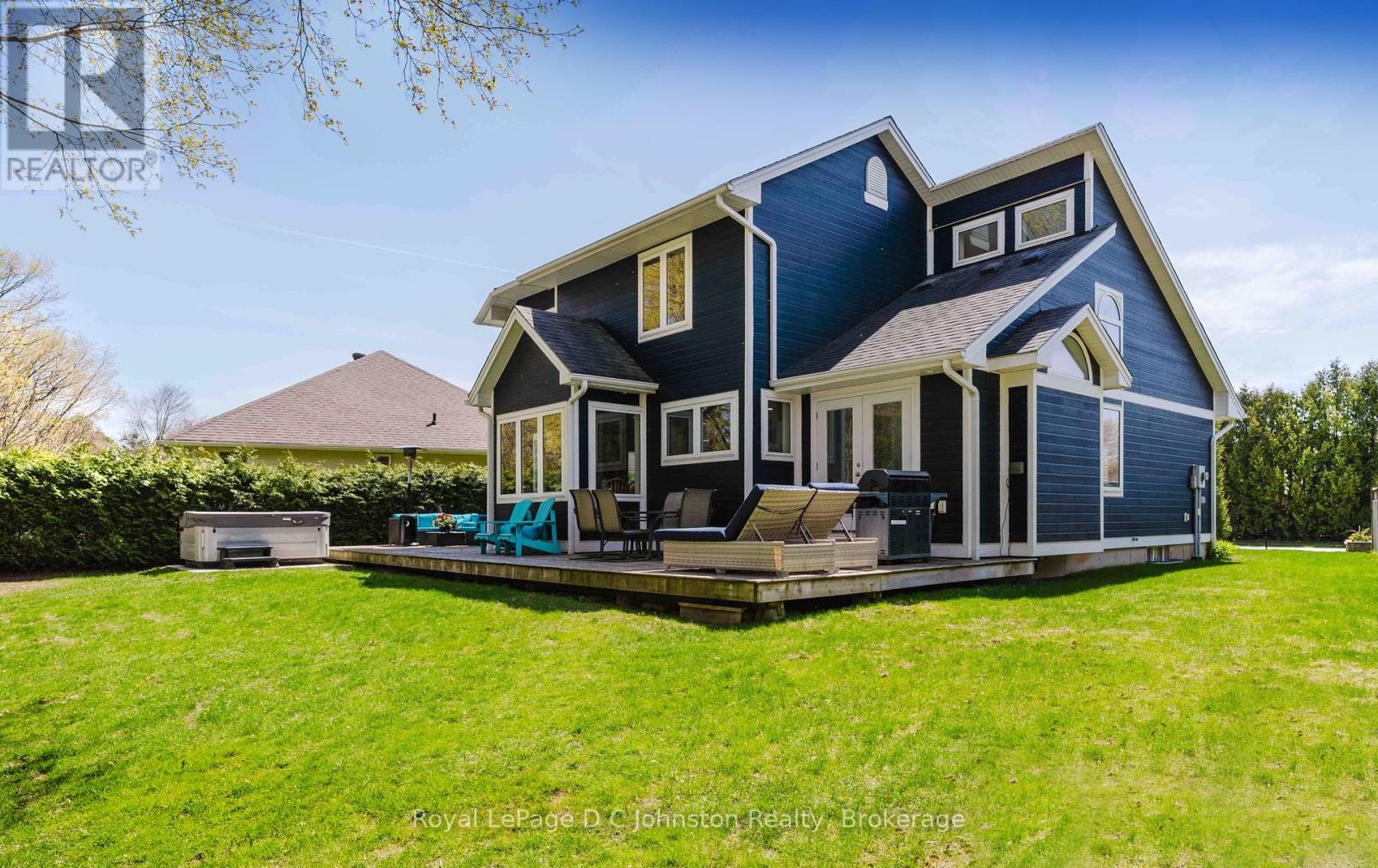 516 MEADOW LANE