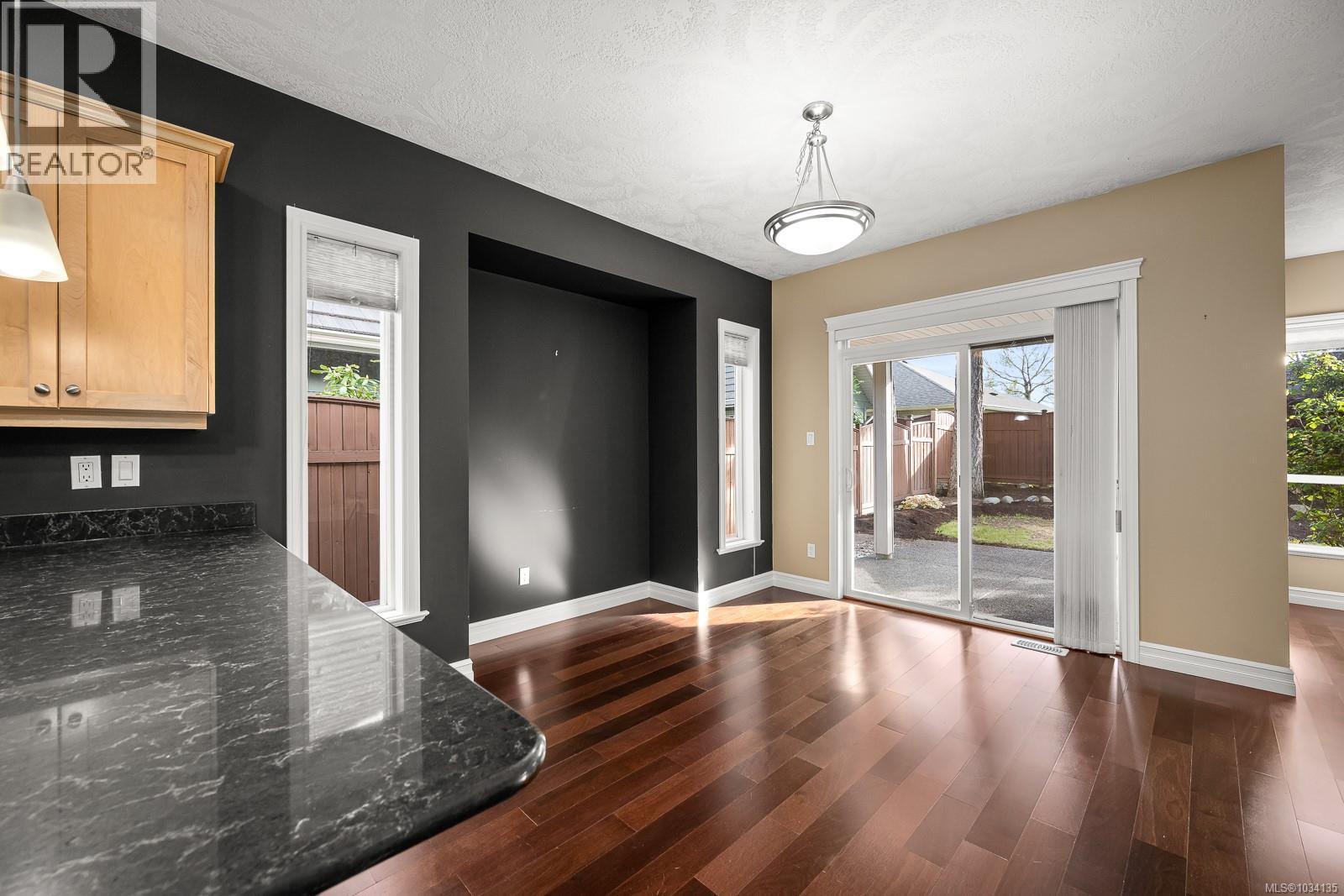 1856 Sussex Dr