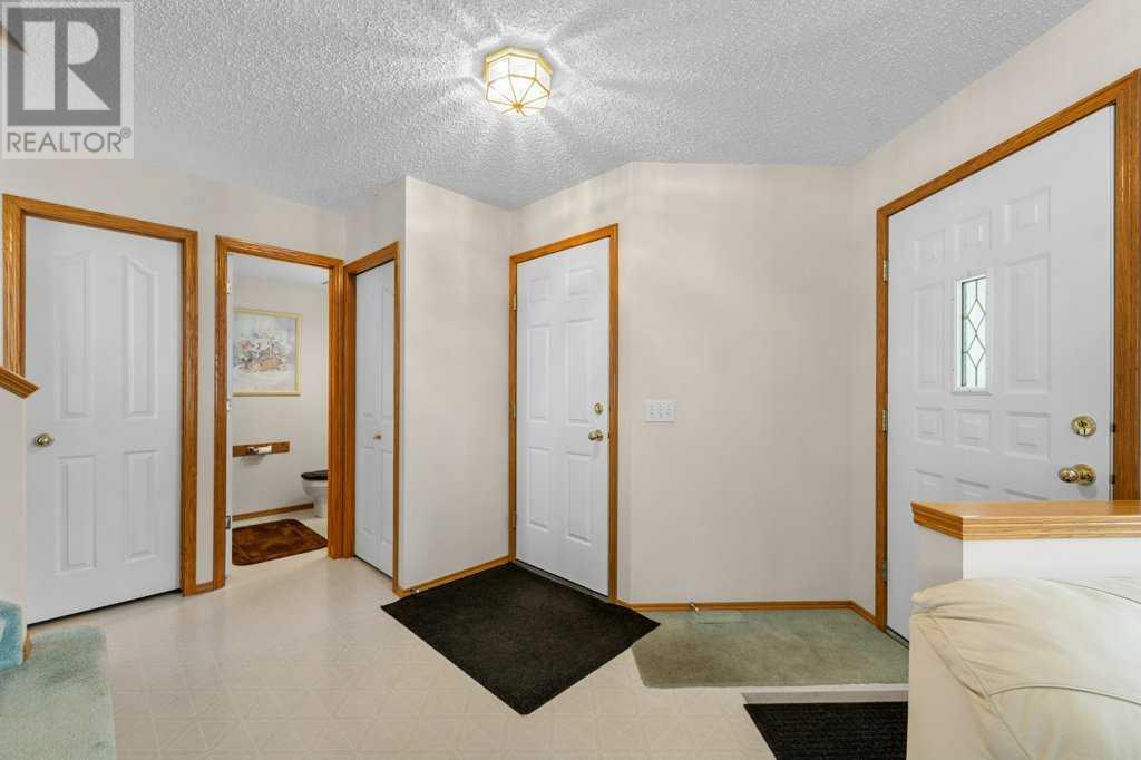 52 Hidden Spring Close NW