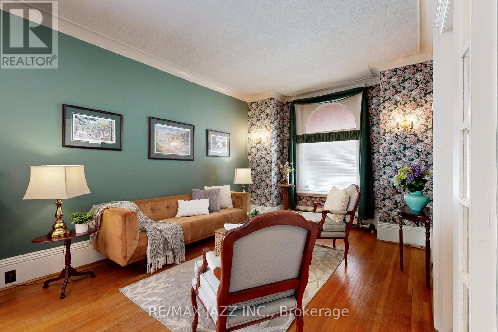 243 BRANT AVENUE