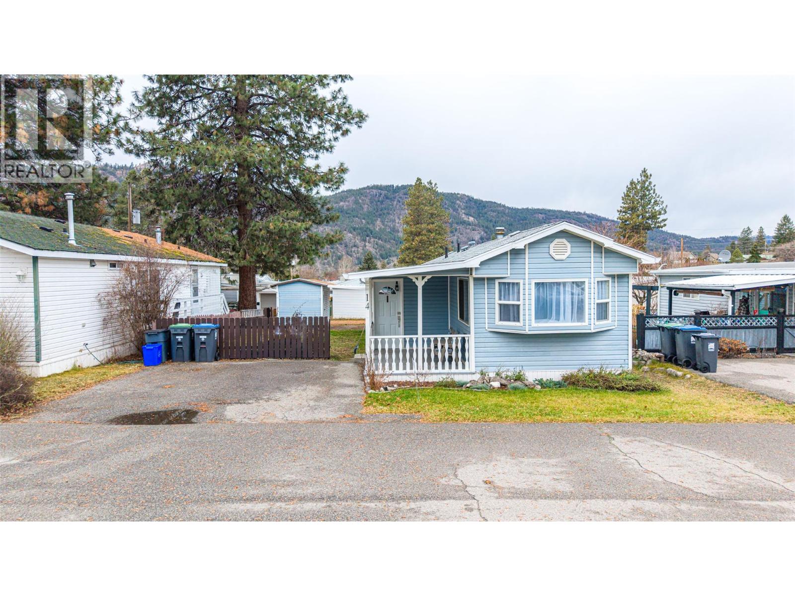 4505 McLean Creek Road Unit# E14