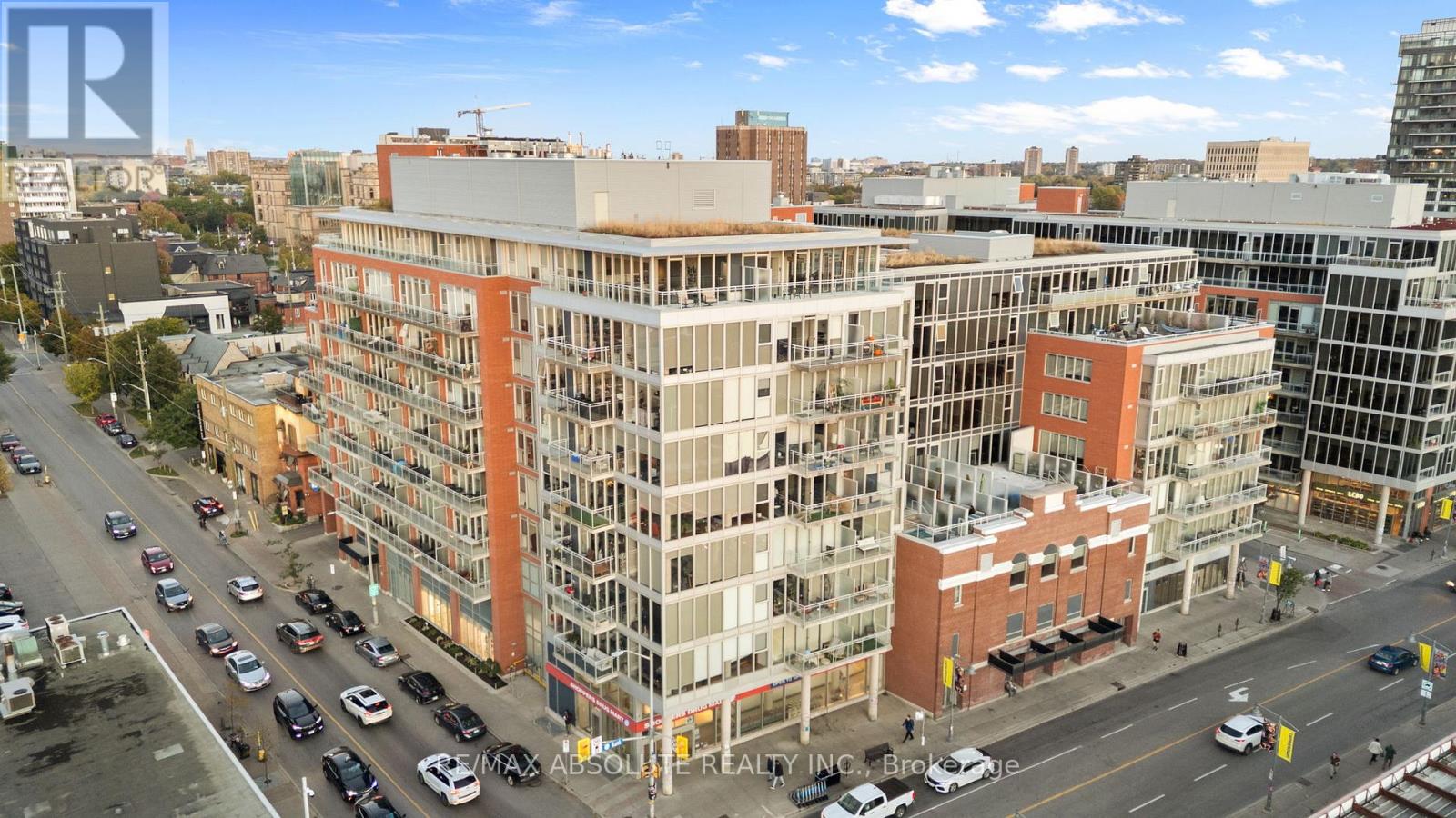 906 - 354 GLADSTONE AVENUE