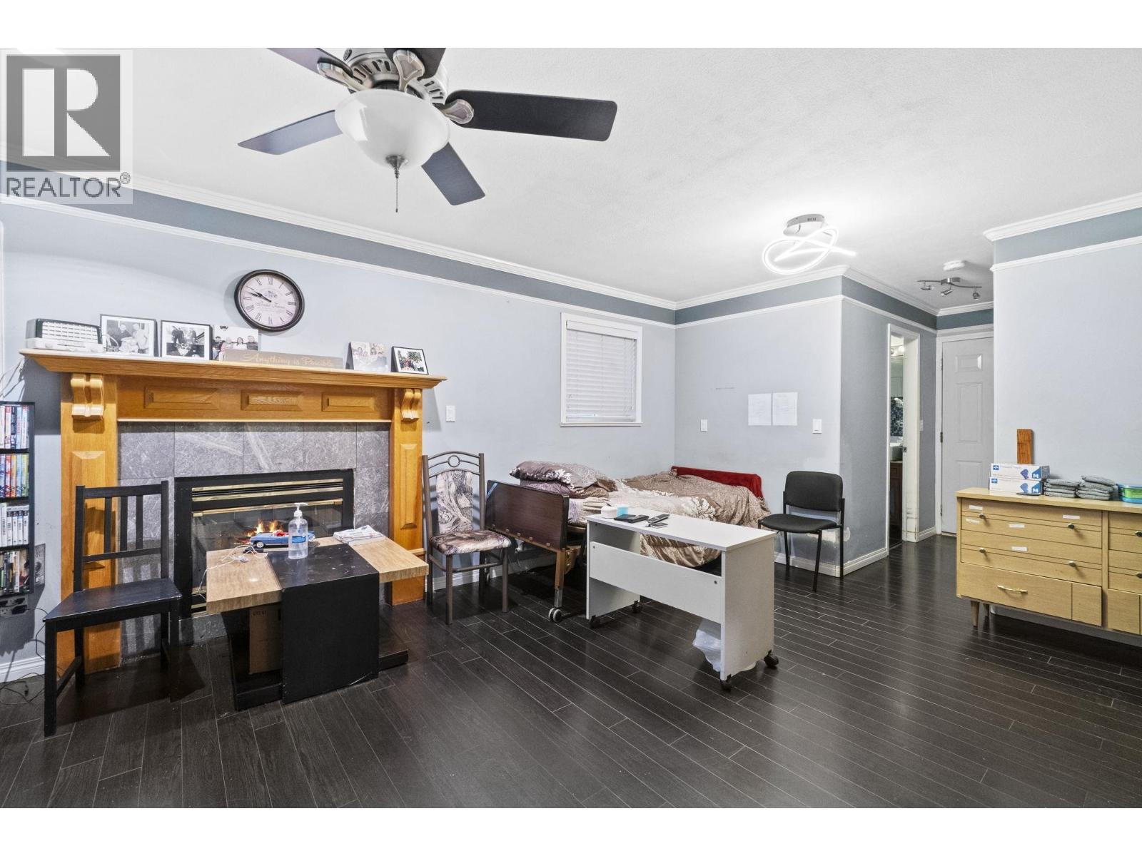 1405 EDINBURGH STREET