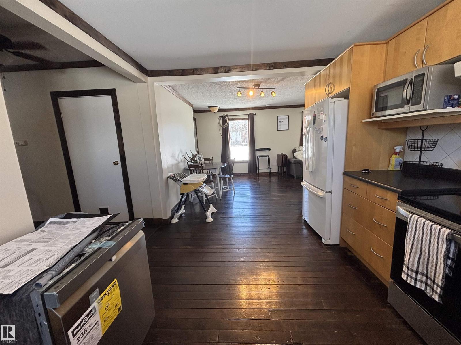 #19 23422 TWP ROAD 582