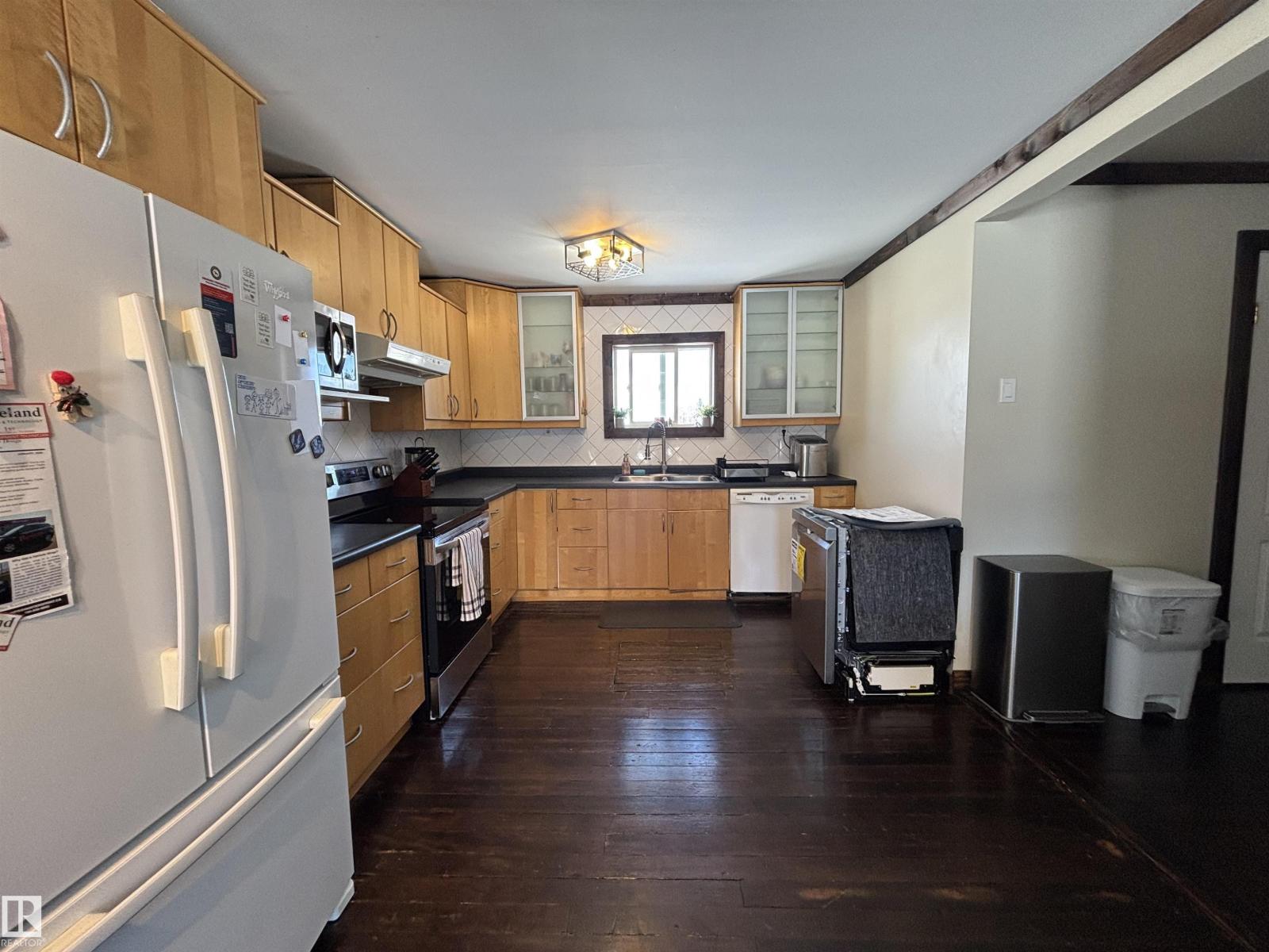 #19 23422 TWP ROAD 582