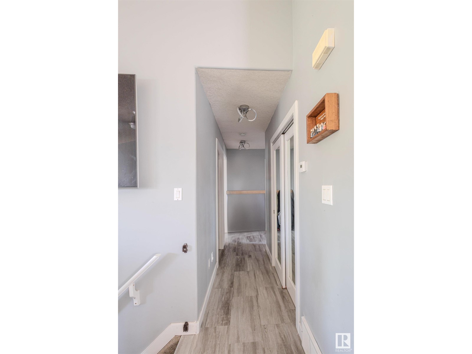 2716 44A AV NW