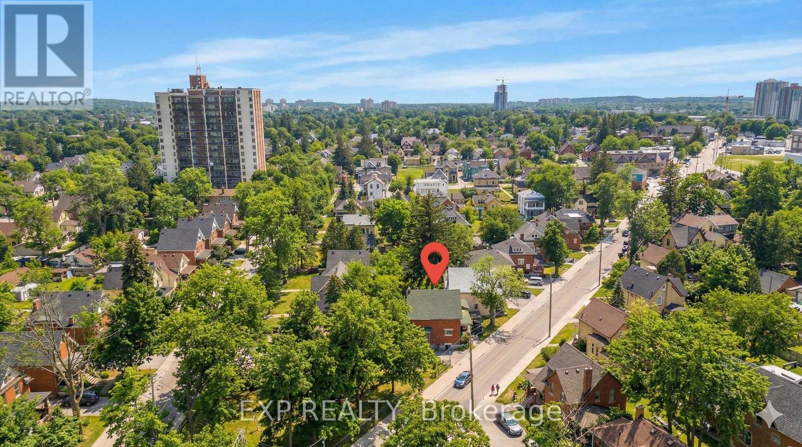 64 LANCASTER STREET E