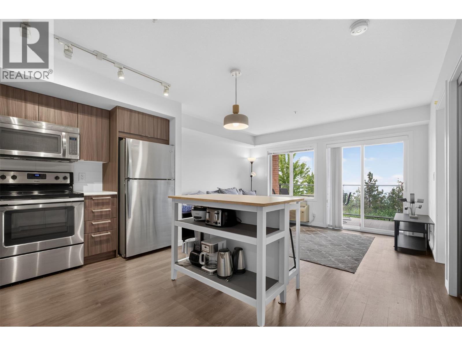 883 Academy Way Unit# 103