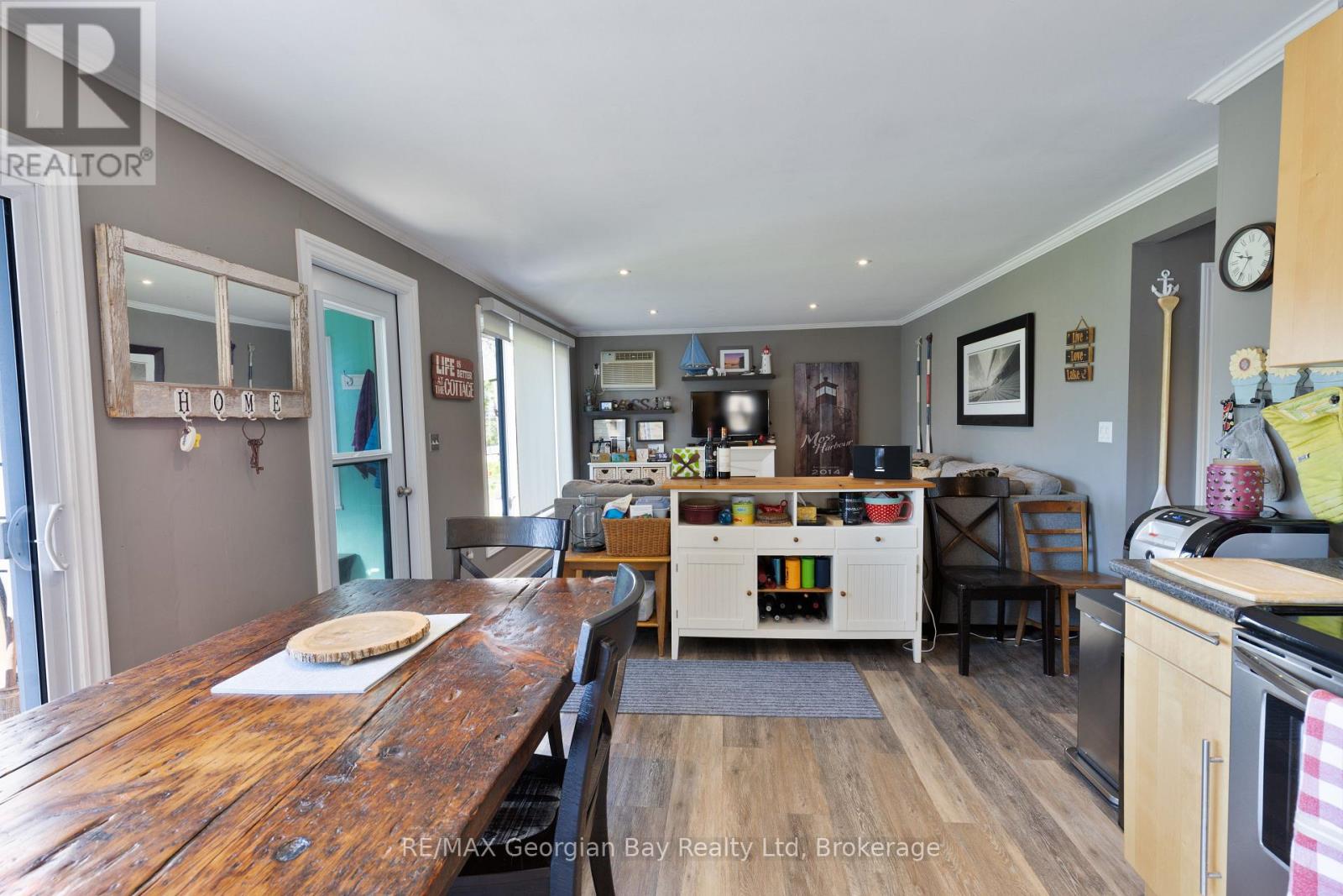 46 FOREST HARBOUR PARKWAY