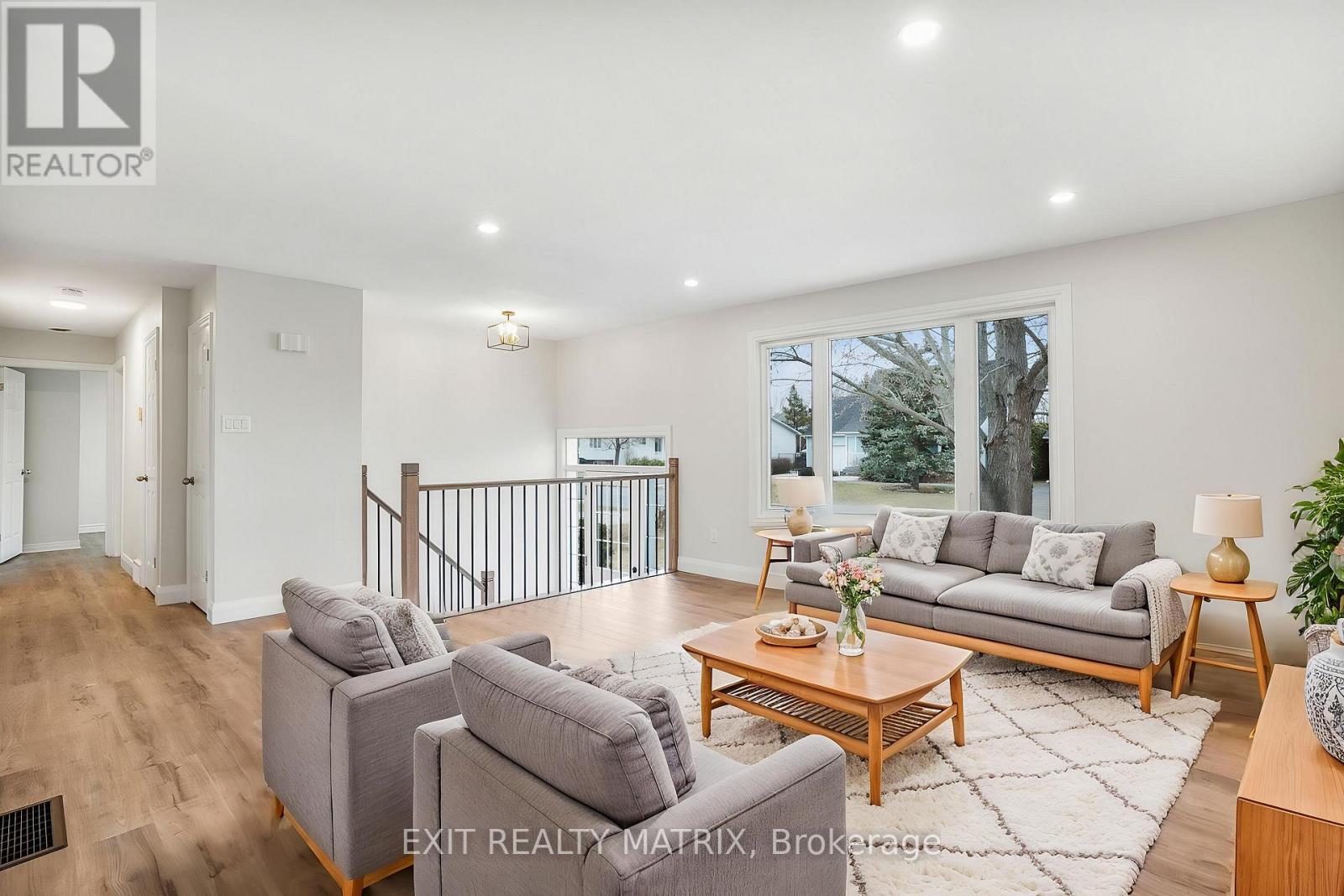 58 CASTLEBEAU STREET