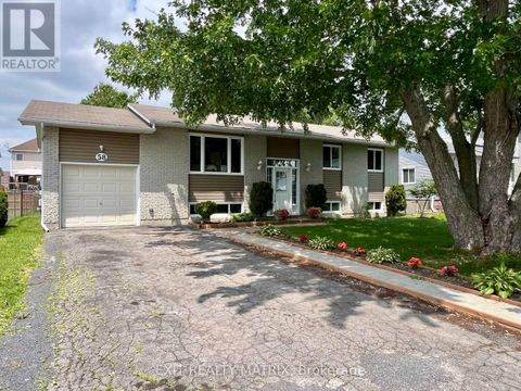 58 CASTLEBEAU STREET Russell ON K0A1W0