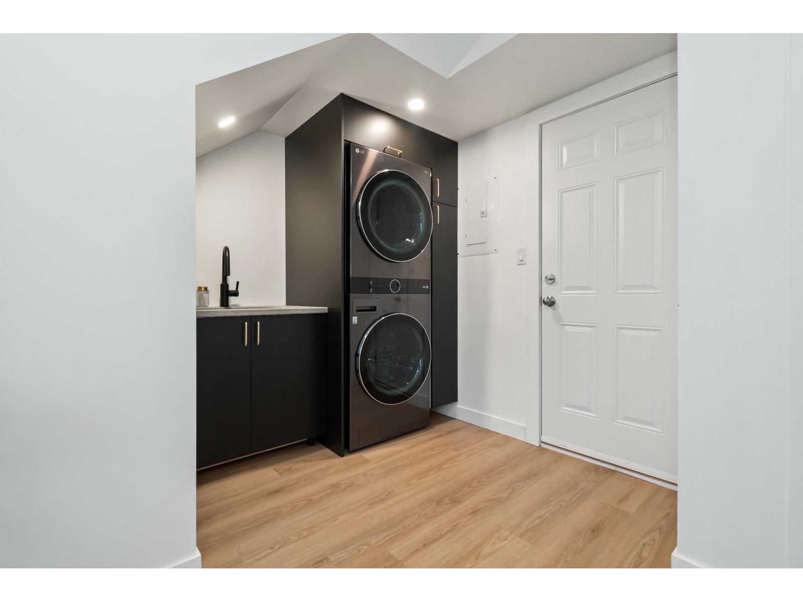 8750 BUTCHART STREET|Chilliwack Proper South