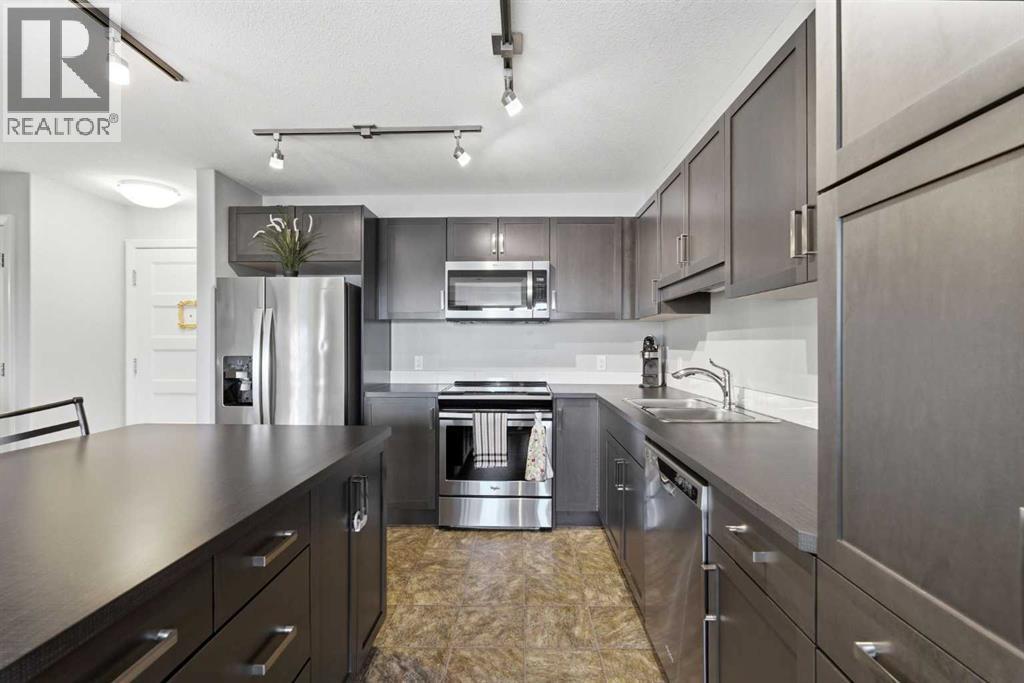 2305, 450 Kincora Glen Road NW