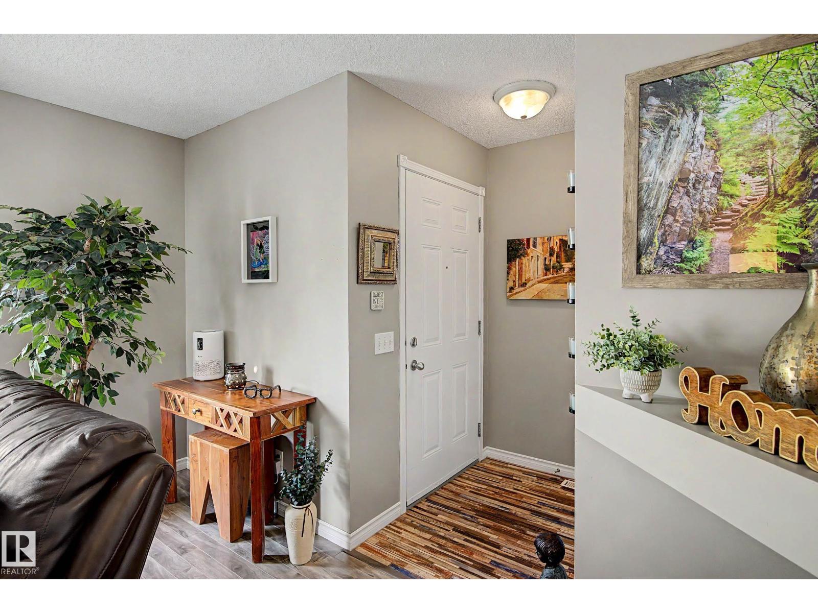16114 43 ST NW