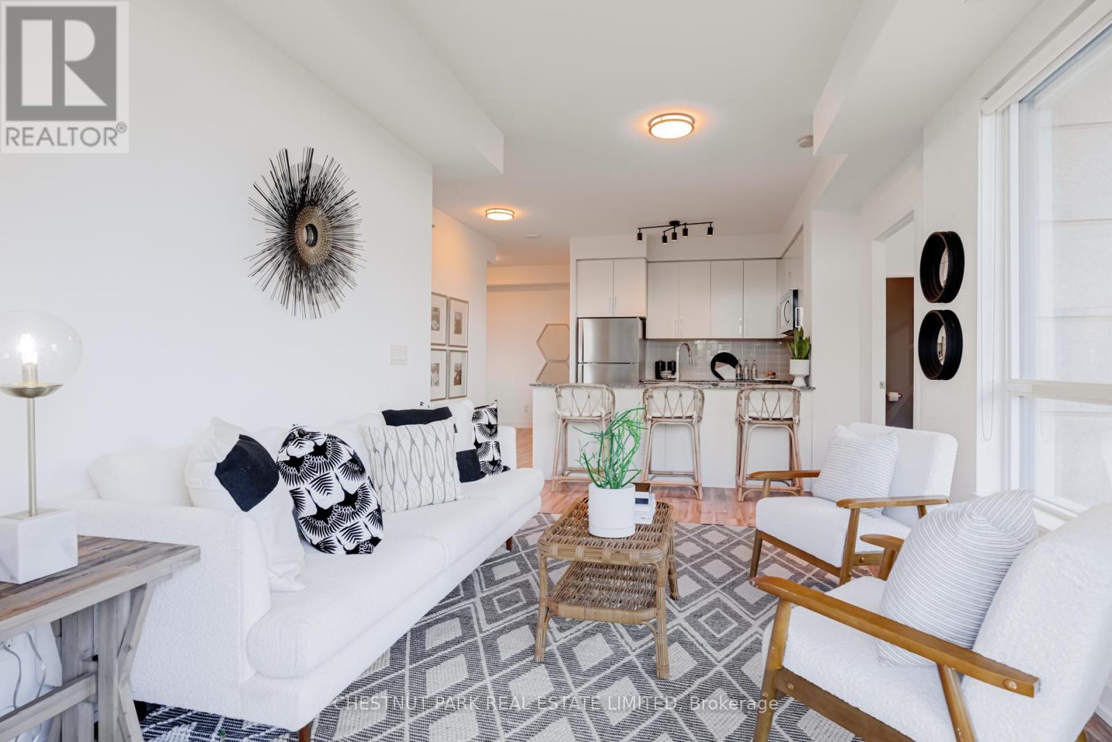 205 - 840 QUEENS PLATE DRIVE