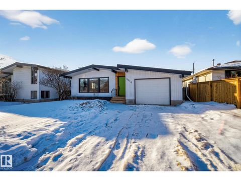9616 64 ST NW Edmonton AB T6B1R2