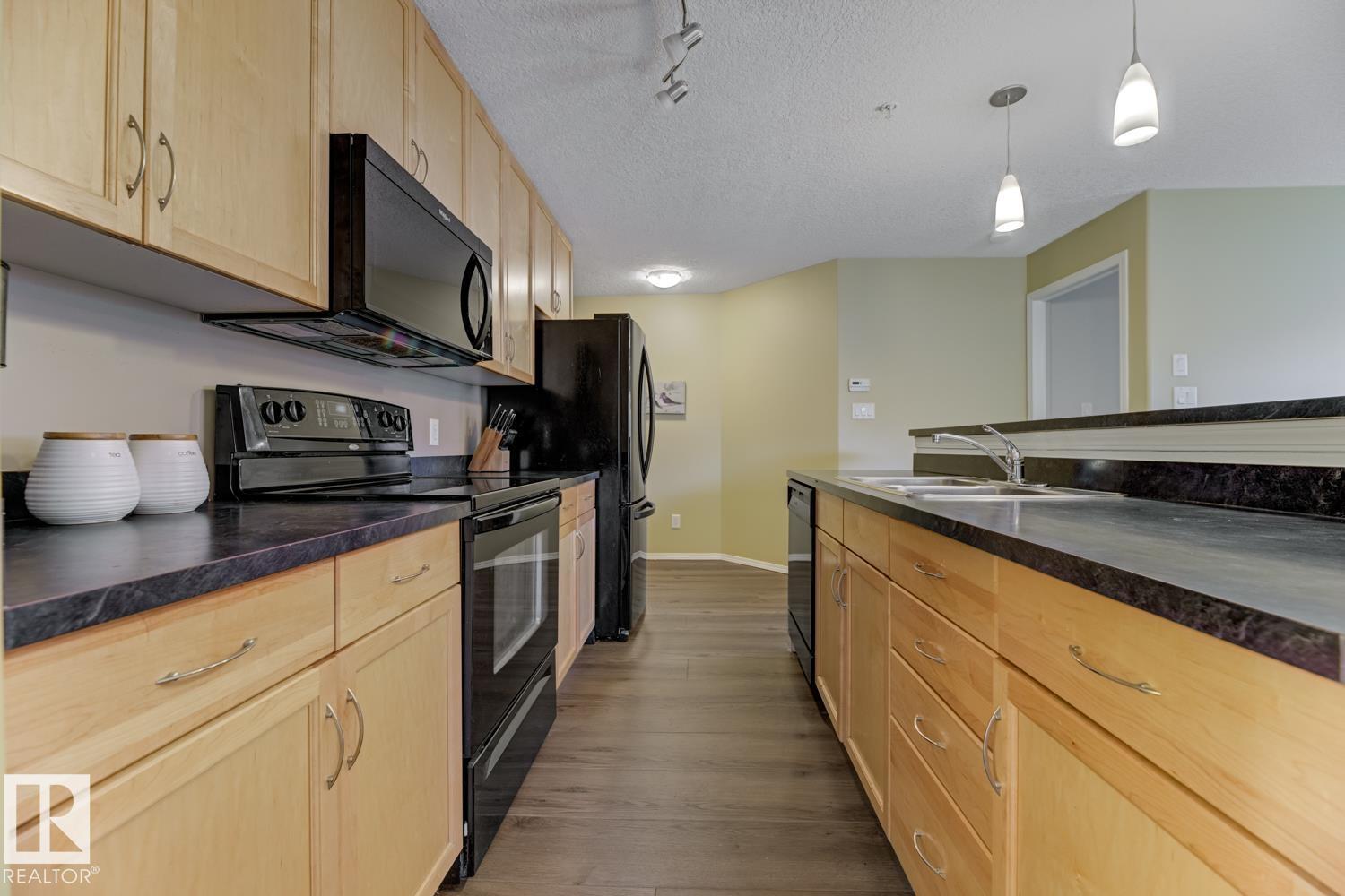 #233 78B MCKENNEY AV