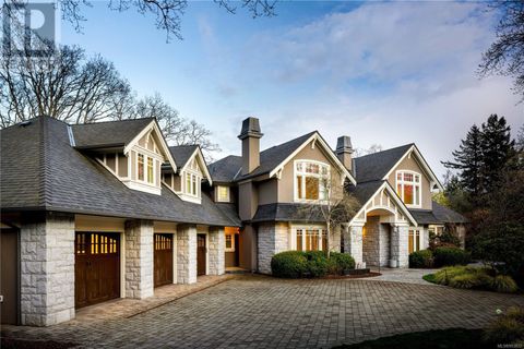 3165 Sherringham Pl Oak Bay BC V8R3R9