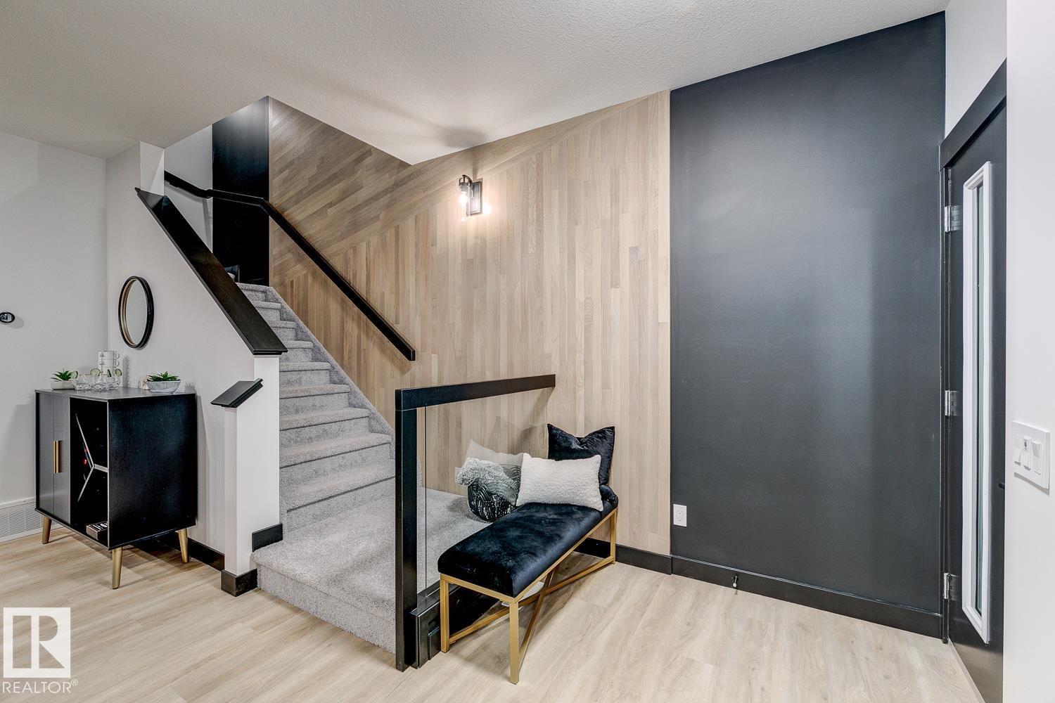 4168 Kinglet Drive NW