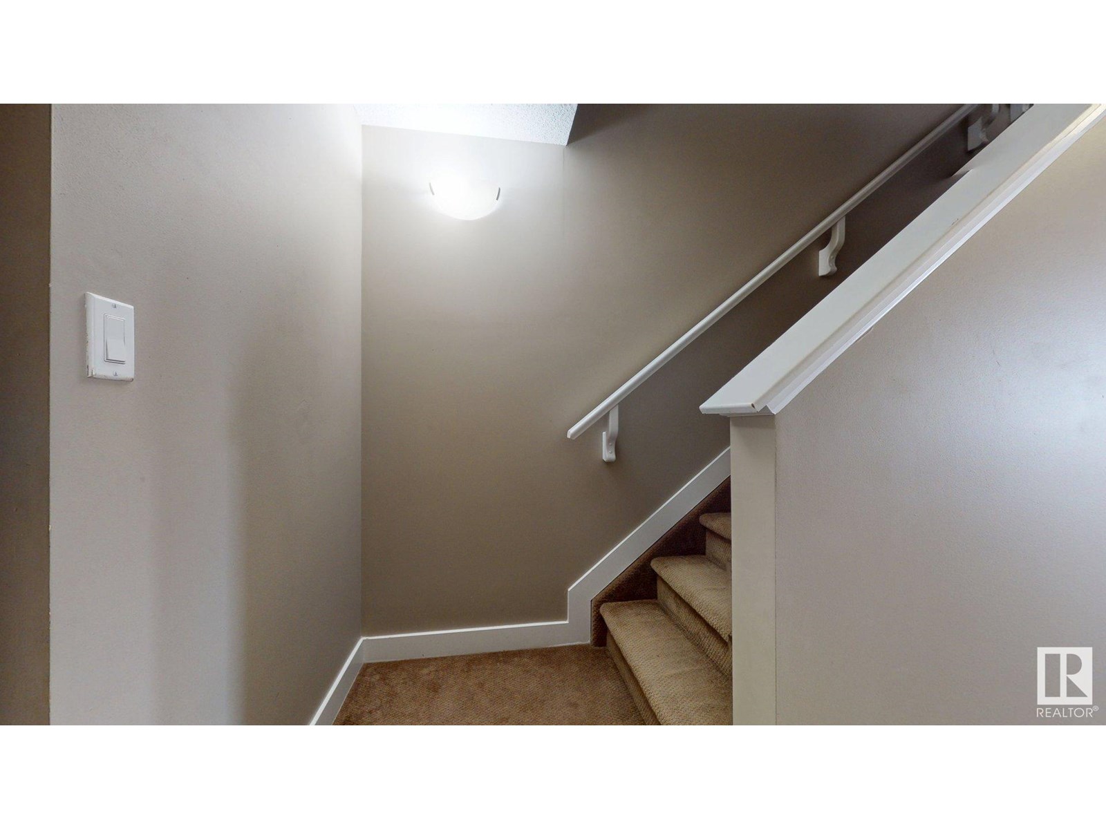 103 51 ST SW