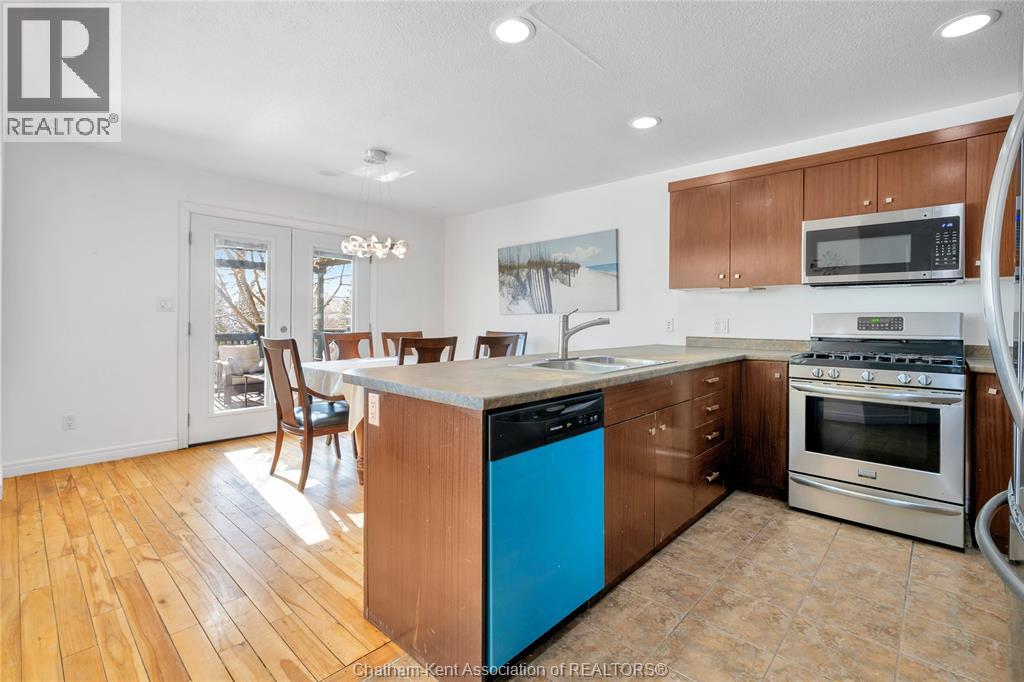 208 HUDSON DRIVE