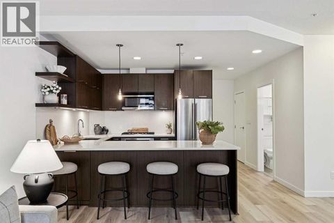 131, 721 4 Street NE Calgary AB T2E3S7