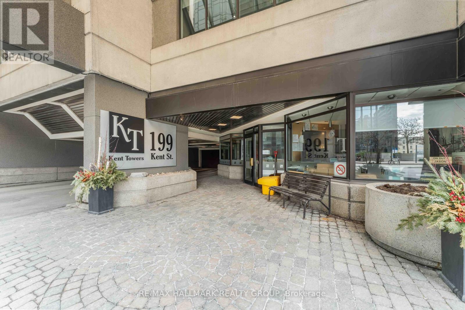 1804 - 199 KENT STREET