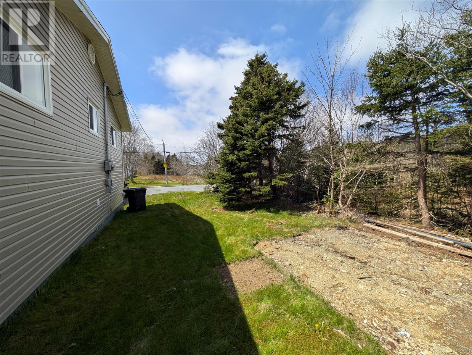 36 Pine Bud Crescent