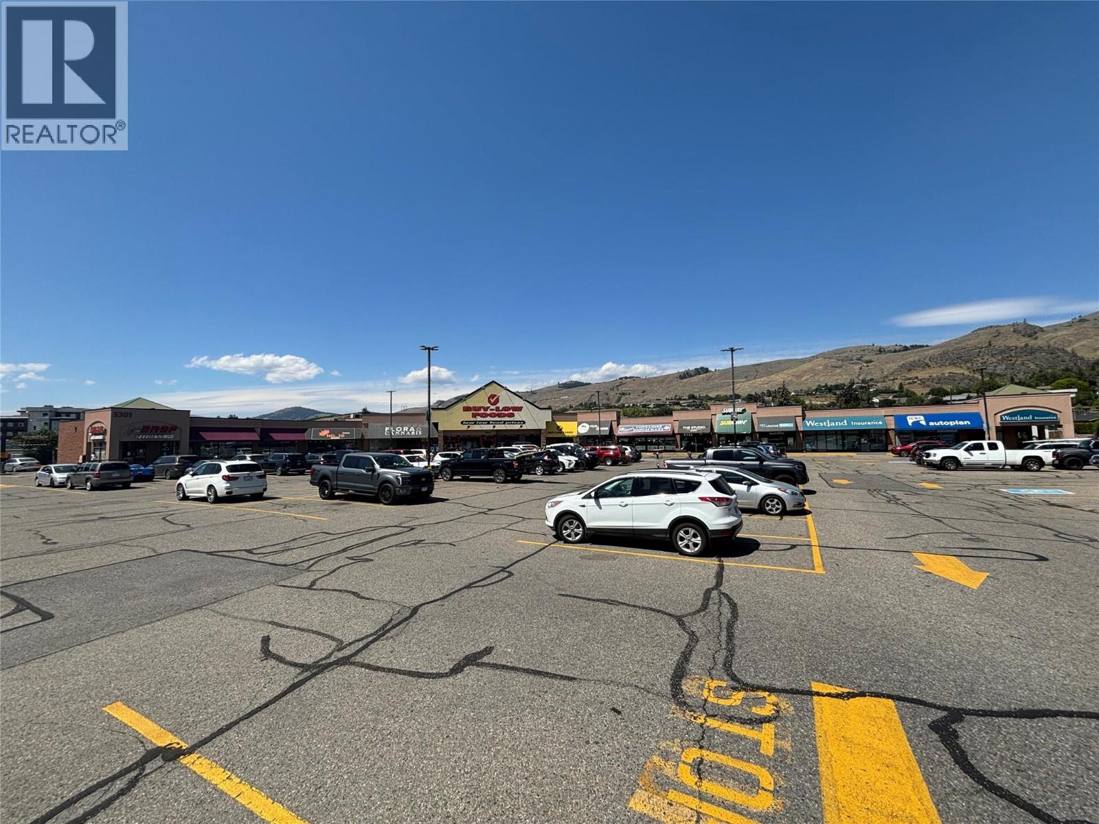 5301 25th Avenue Unit# 103