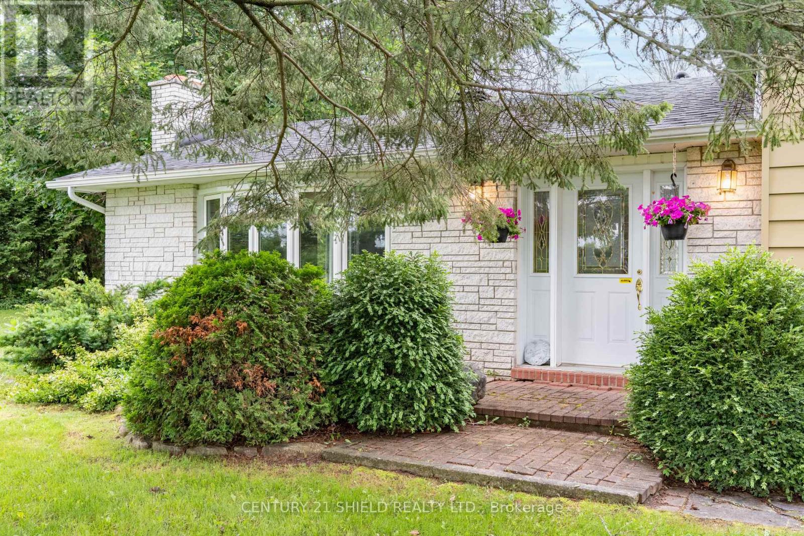 18959 COUNTY ROAD 18