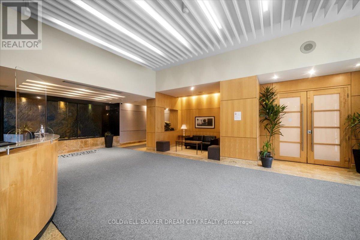 723 - 62 SUNCREST BOULEVARD