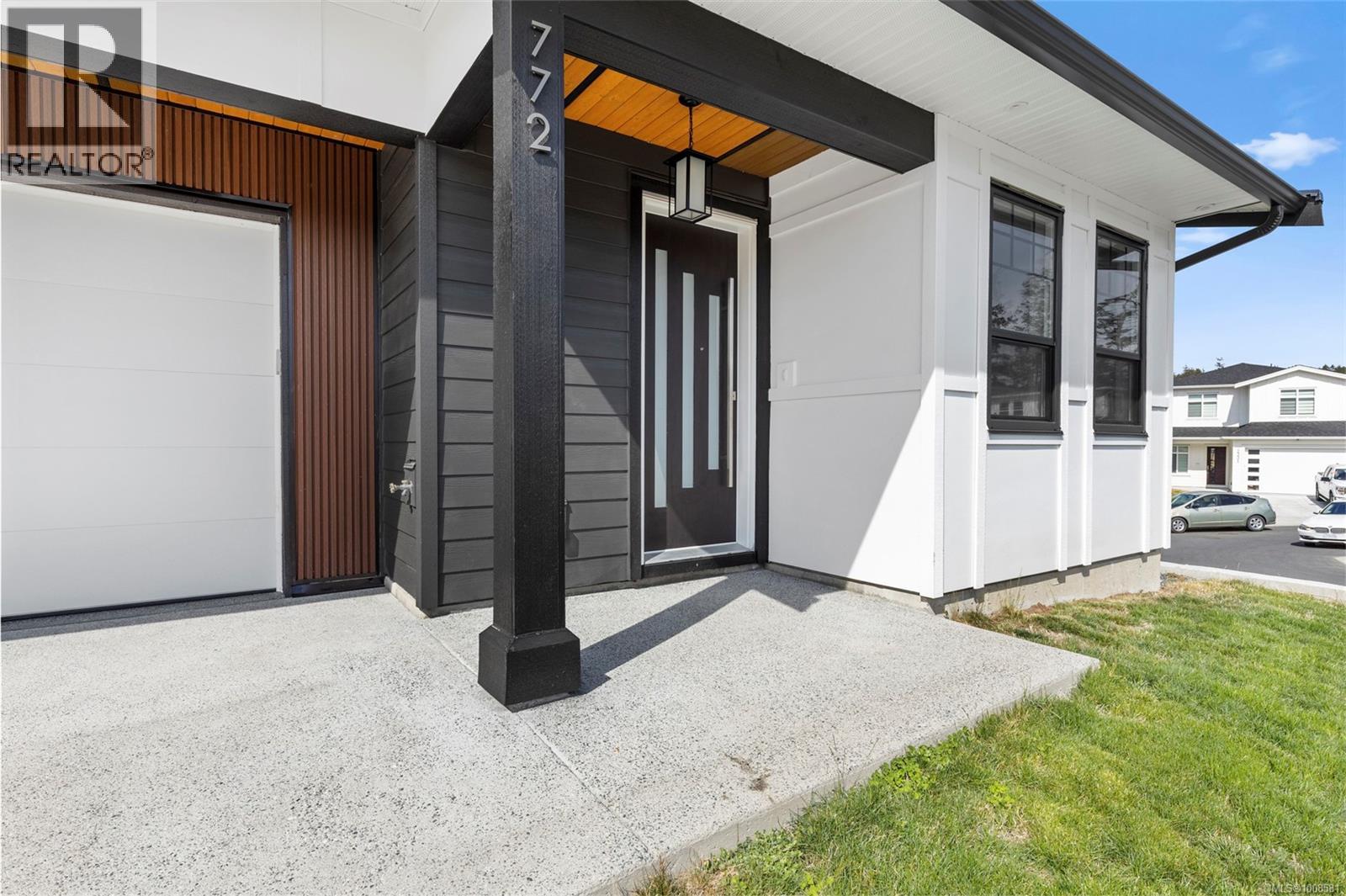 772 Plover Crt