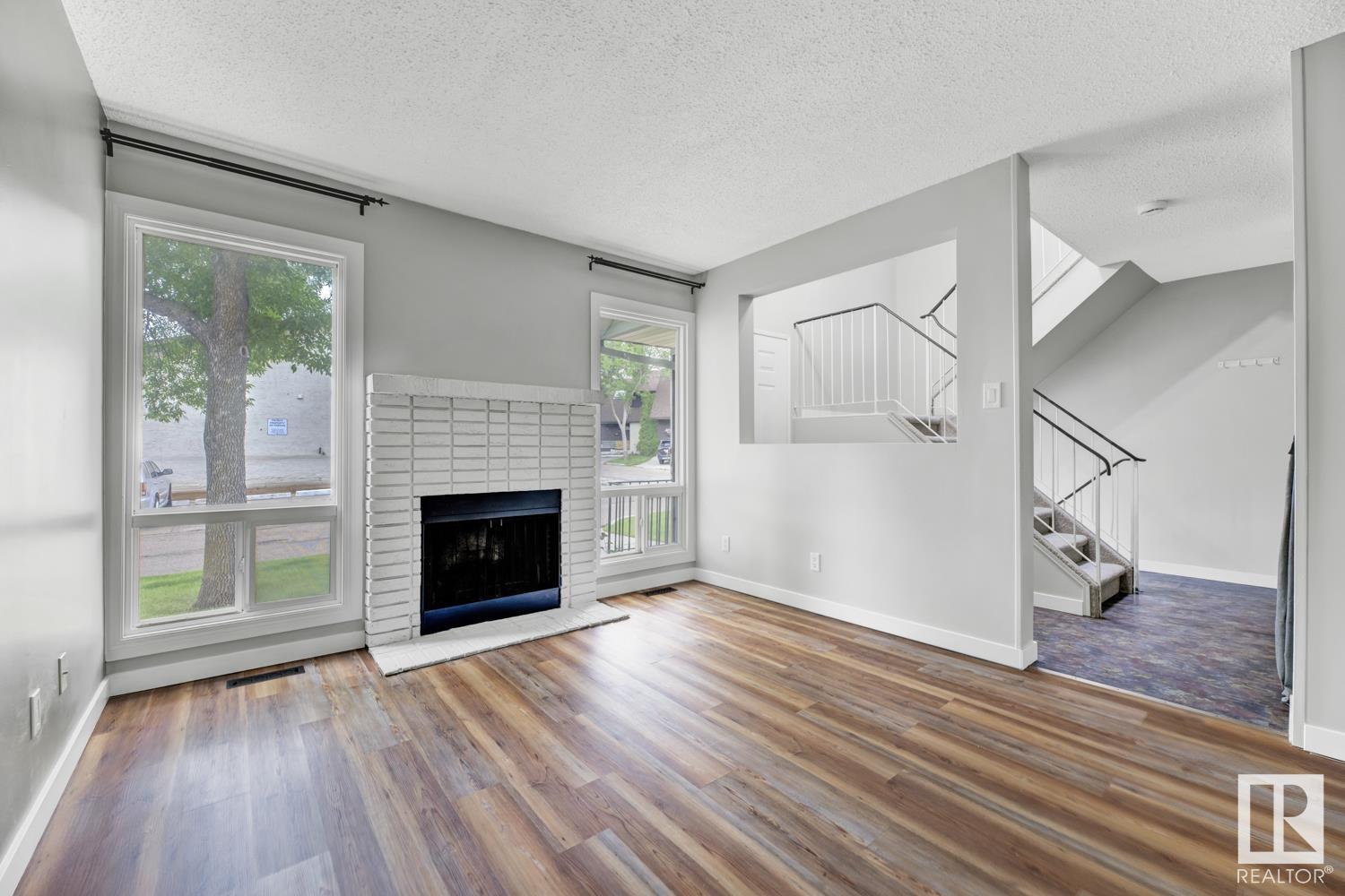 1105 62 ST NW