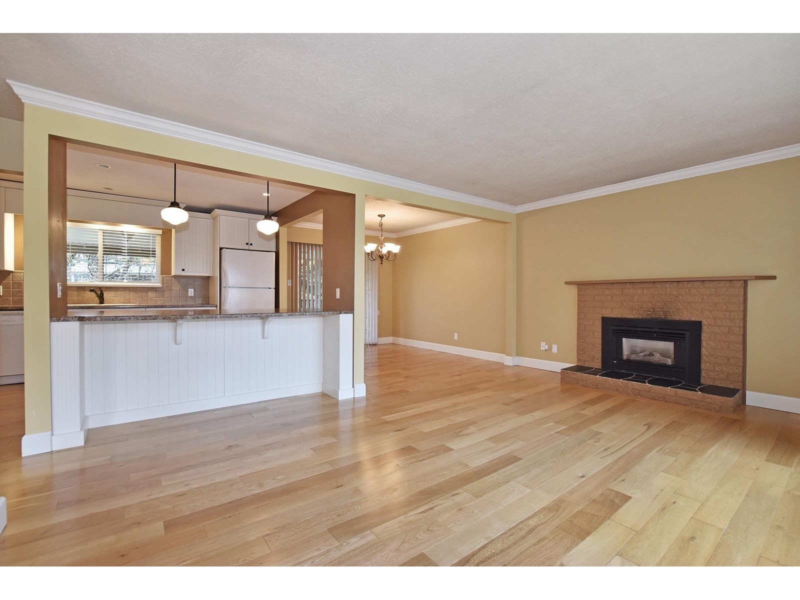 2897 CAMELLIA COURT