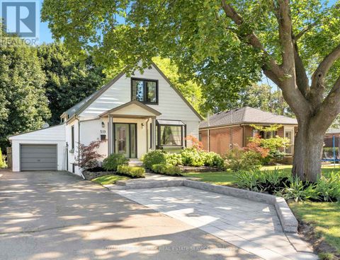 519 REGINA DRIVE Burlington (Brant) ON L7S1L7