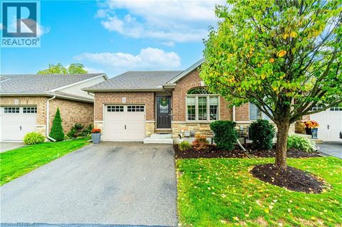 560 GREY Street Unit# 30 Brantford ON N3S0C4