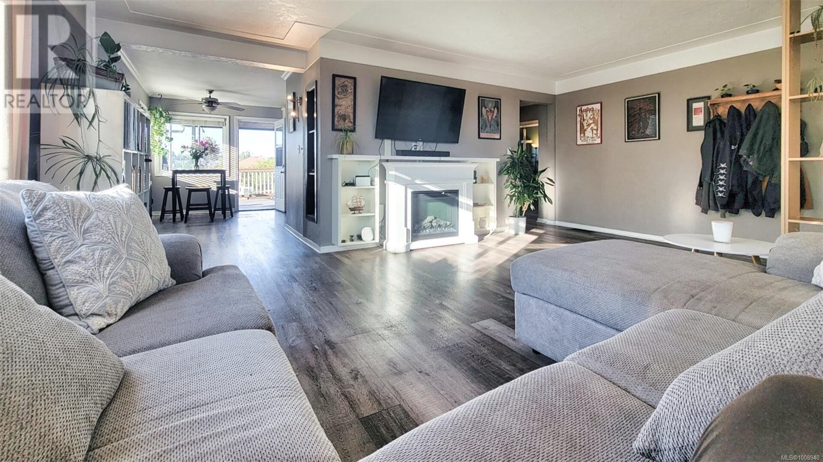 222 Burnside Rd W