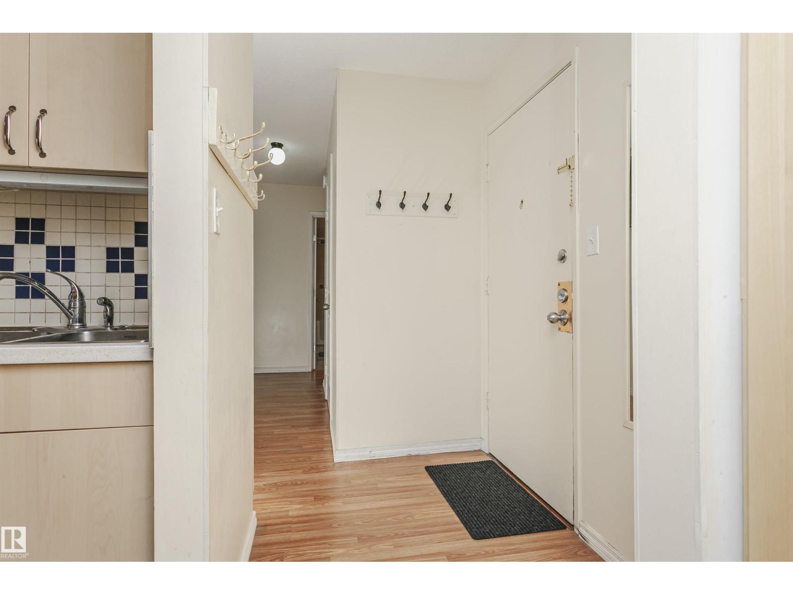 #109 15105 121 ST NW NW