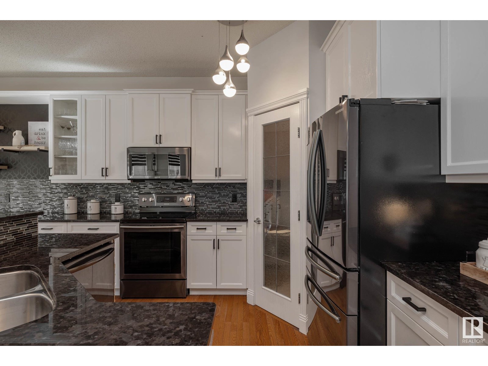 17828 109 ST NW