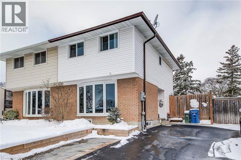 67 BURNS Drive Guelph ON N1H6V8