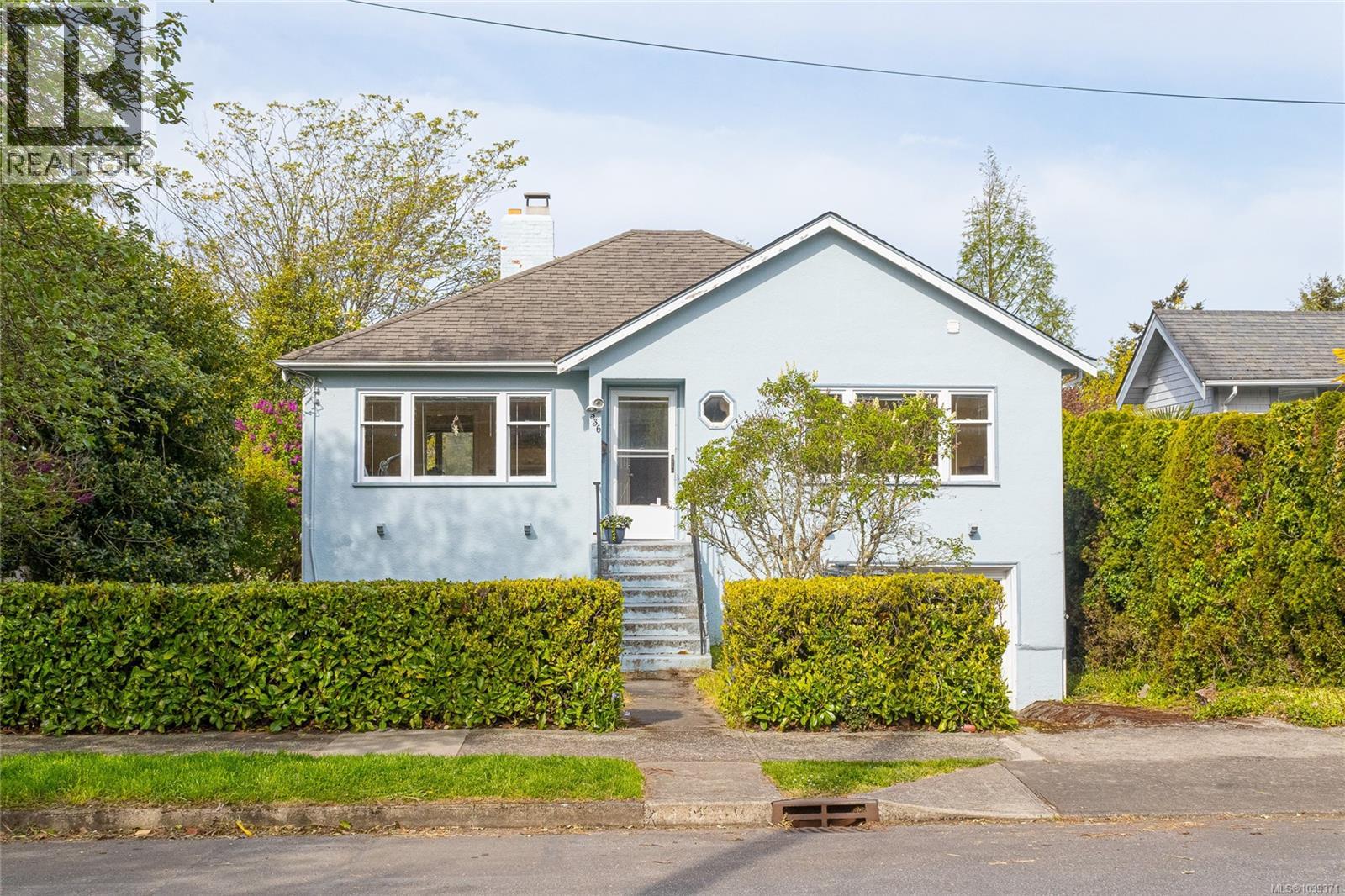 336 Irving Rd